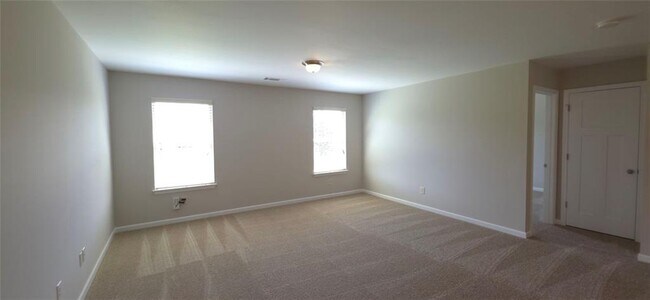 Building Photo - 936 Tama Hill Ct