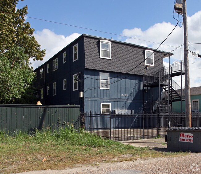 Building Photo - 2427 Kerlerec