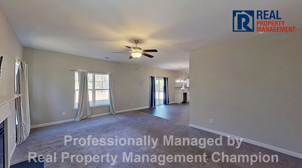 Building Photo - 1003 Marston Dr