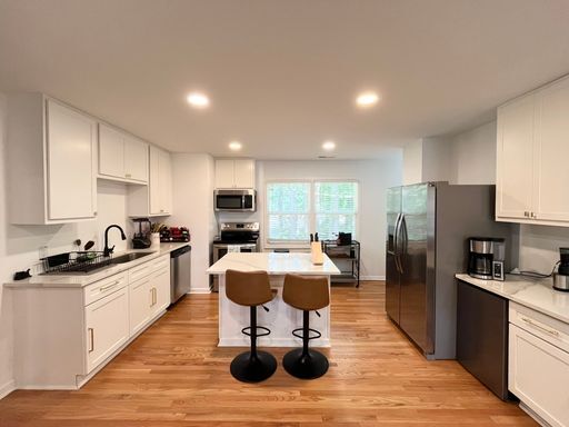 Building Photo - Modern 3BD, 2BA Near Downtown Durham with Assigned Off-Street Parking and Backyard
