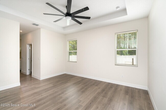 Building Photo - 1085 Caligula Ave SE