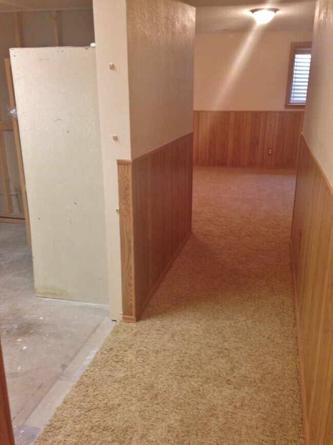 Building Photo - 4205 Hunting Meadows Cir
