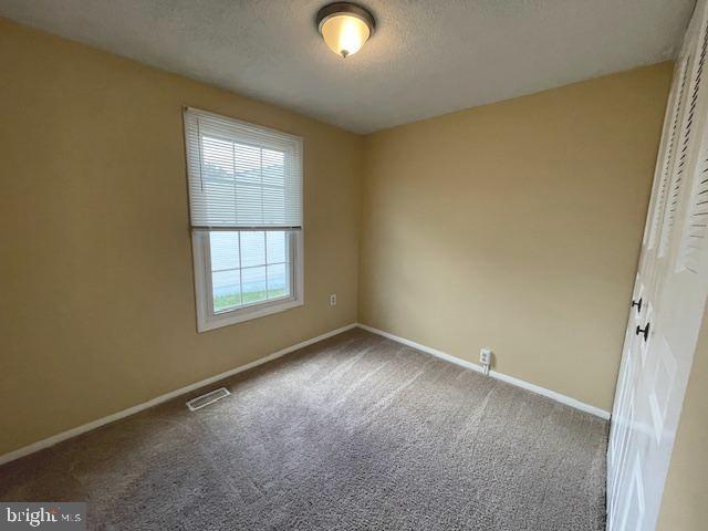 Building Photo - 105 Long Meadow Ct