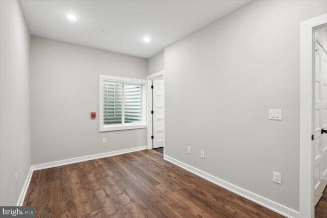 Building Photo - 3519 Hamilton St