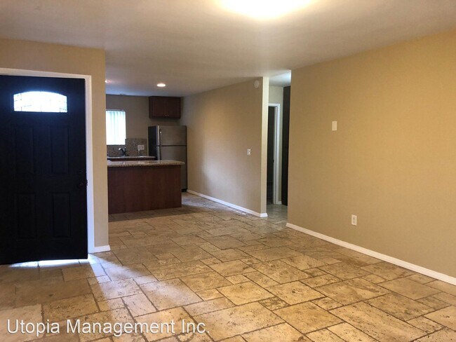 Building Photo - 421 S Mollison Ave