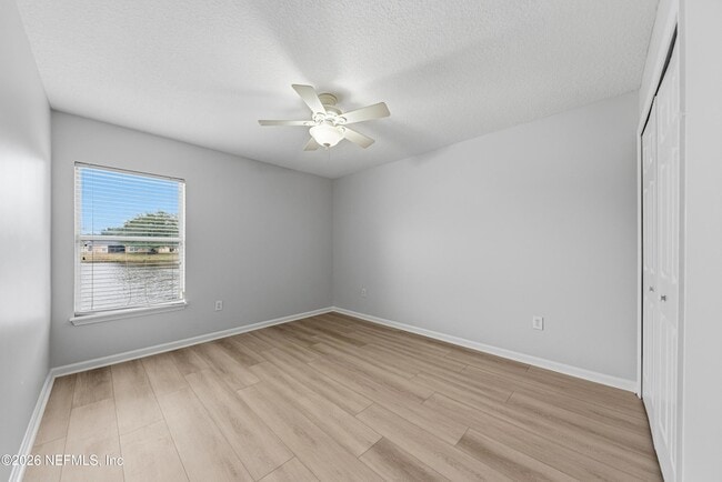 Building Photo - 13844 Fish Eagle Dr W