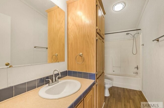 Building Photo - Stunning St. Anthoney Home: Recently Remod...