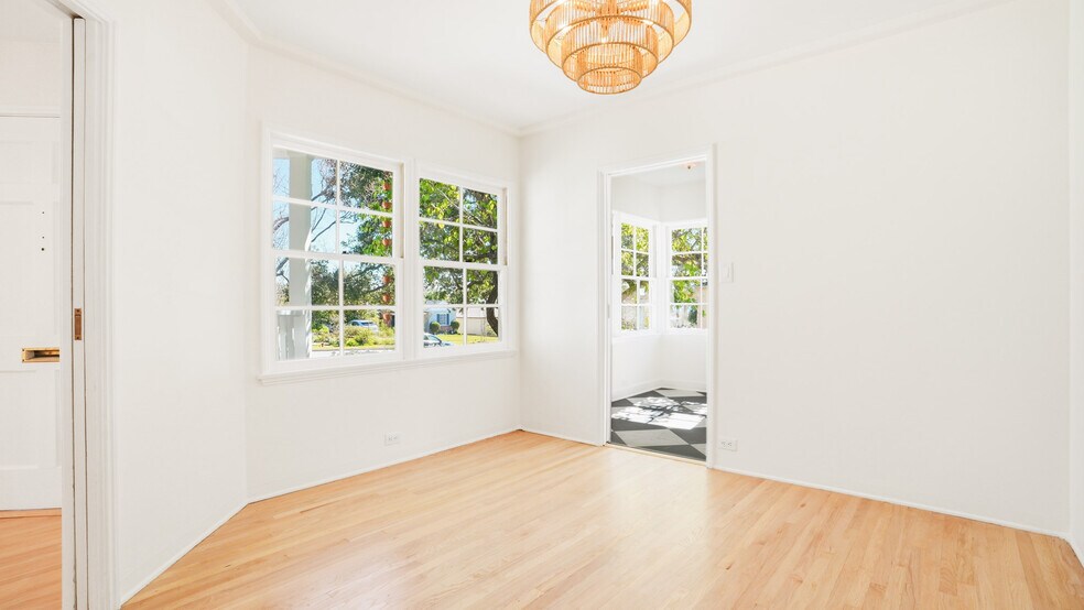 Building Photo - 1755 Craig Ave