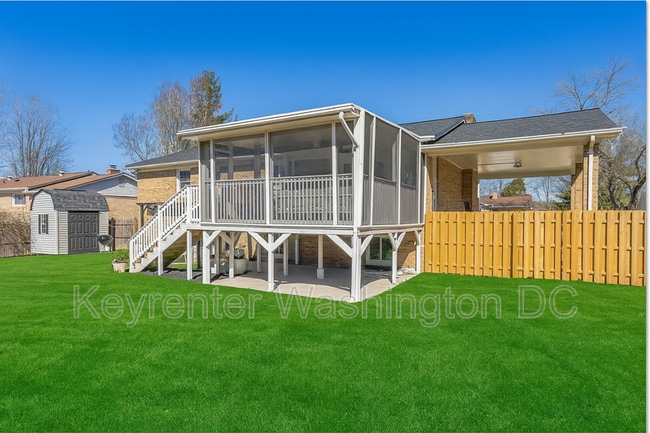 Building Photo - 311 Lourdes Dr