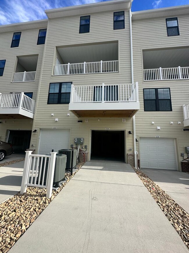 Building Photo - 540 Greybull Walk