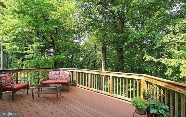 Building Photo - 713 Bonnie Meadow Ln