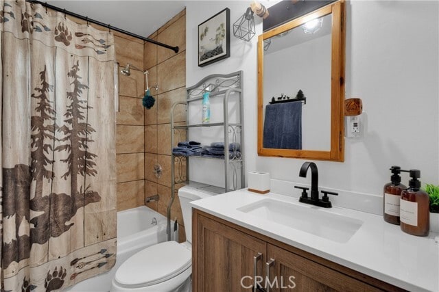 Building Photo - 360 Maple Ln
