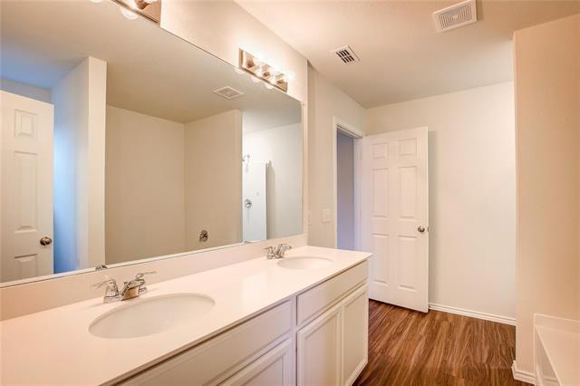 Building Photo - 9100 Settlers Peak Rd