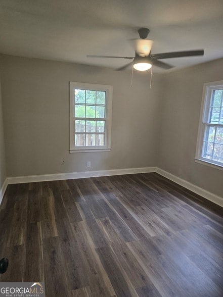 Building Photo - 4201 Lindsey Dr