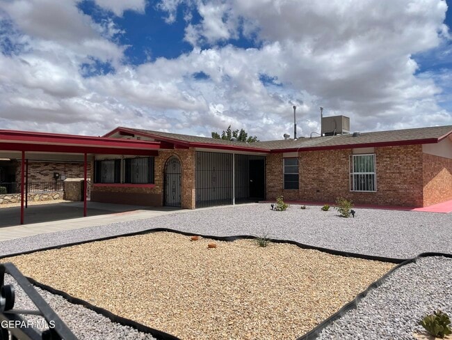 Building Photo - 10604 Fieldrock Ct