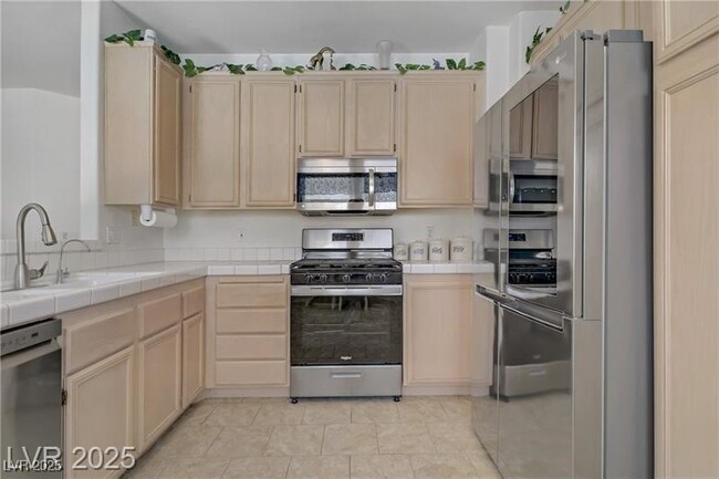 Building Photo - 8116 Kokoma Dr