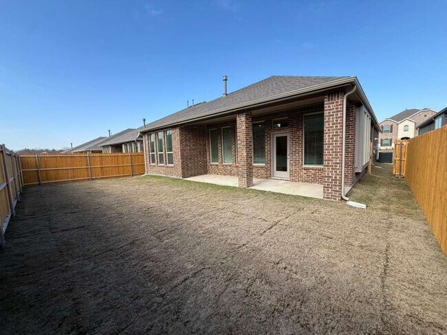 Building Photo - This beautifully designed Garnet floorplan by Lennar offers a functional single-story layout with...