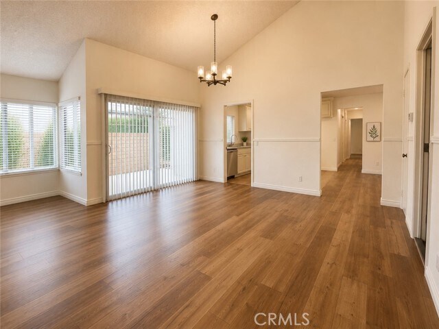 Building Photo - 118 Corta Cresta Dr