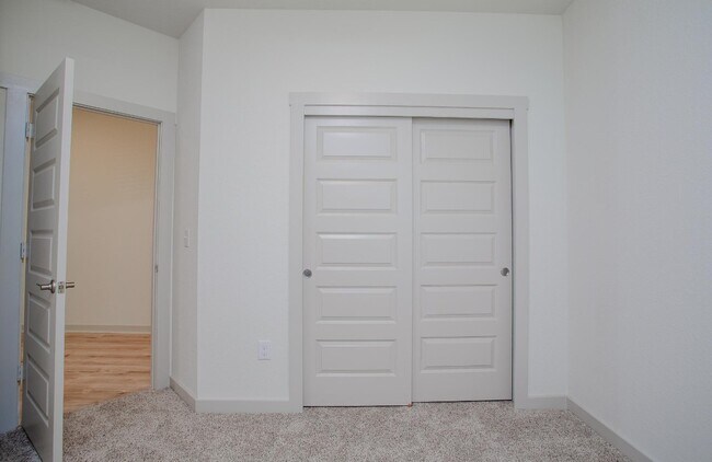 Building Photo - 10712 Deaton Ln