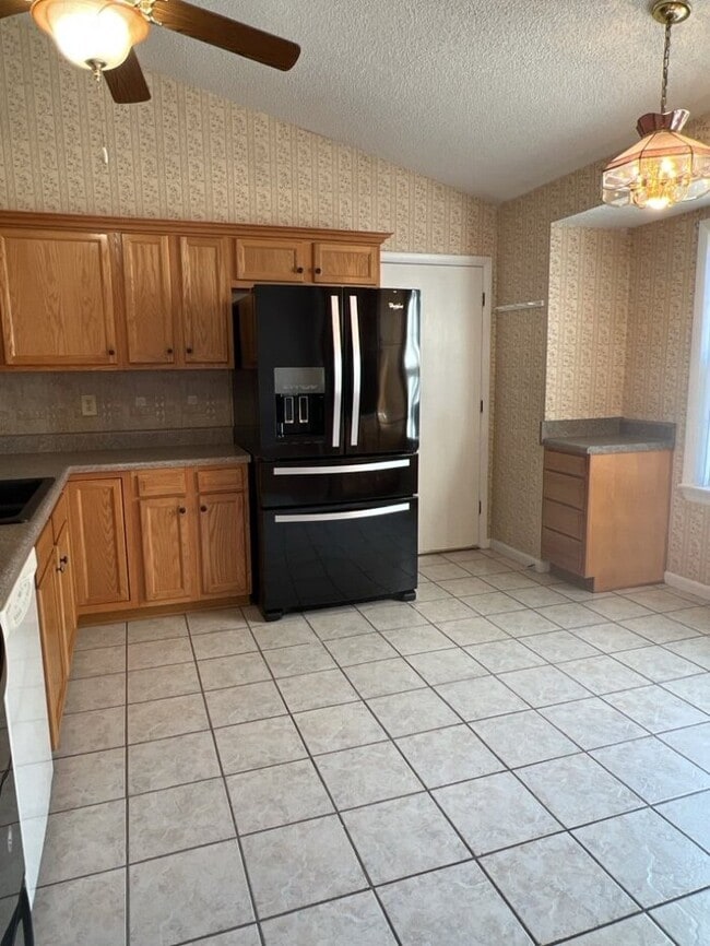 Building Photo - 115 Lancashire Rd