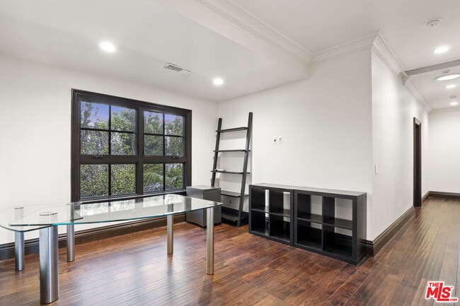 Building Photo - 24753 Vantage Point Terrace