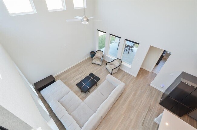 Building Photo - 9522 Rialto Creek Dr