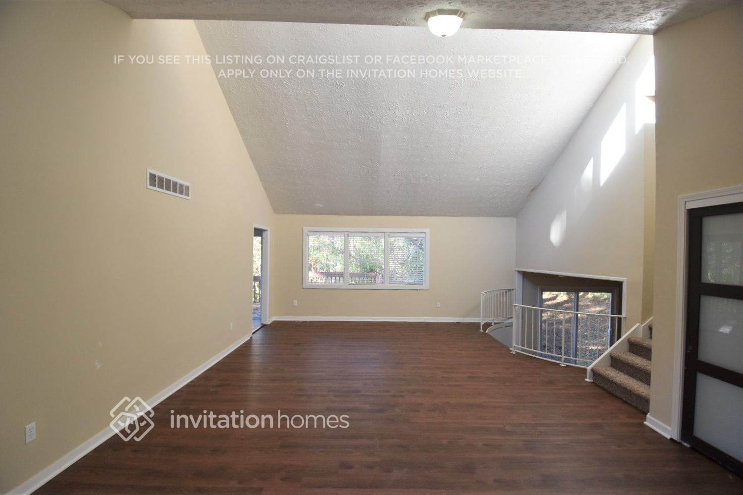 Building Photo - 10780 Shagbark Trail