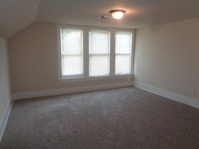 Building Photo - 3230 Ohio St