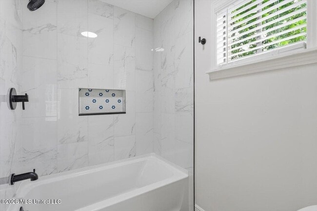 Building Photo - 3626 Wilcox Dr