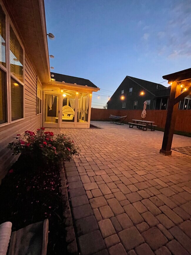 Building Photo - 1207 Campbell Park Ln