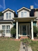 Building Photo - 1532 River Bend Pl SE