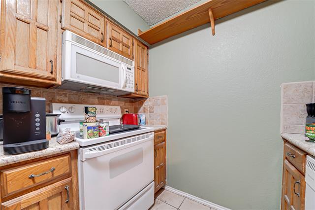 Building Photo - 11323 Golden Triangle Cir