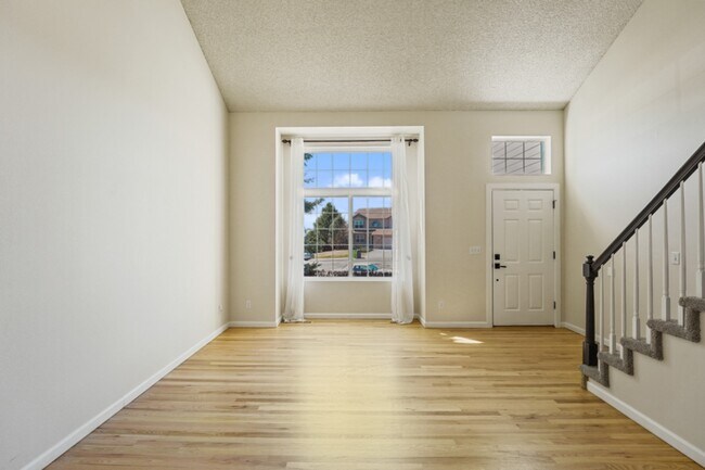 Building Photo - 9045 Aldersgate Ct
