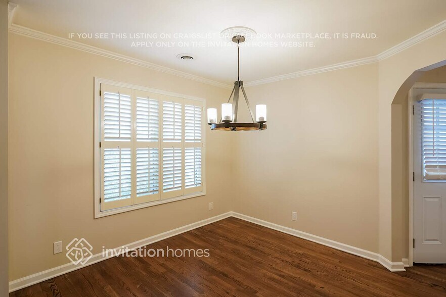 Building Photo - 124 Fieldstone Ln