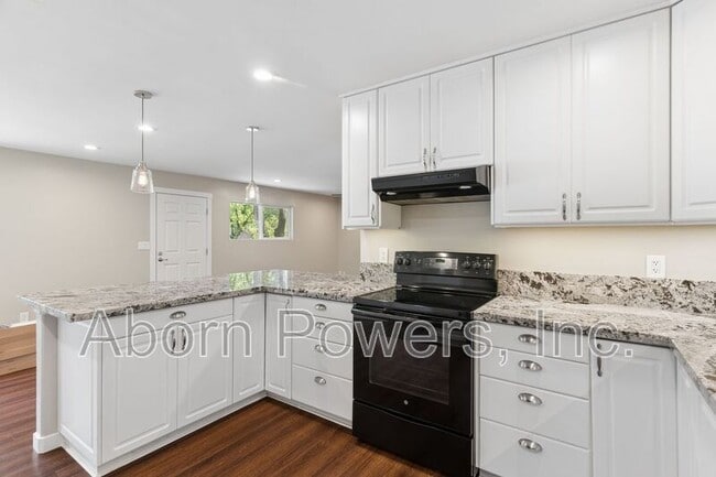 Building Photo - 2760 Coloma St