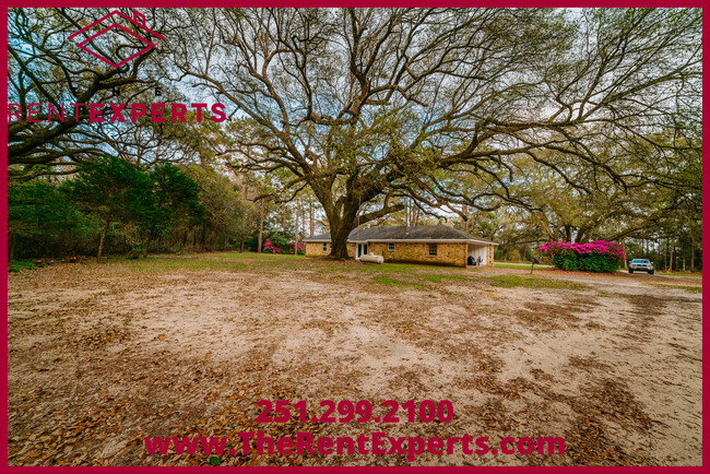 Building Photo - 10470 Old Pascagoula Rd