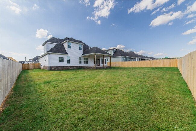 Building Photo - 6417 S 62nd St