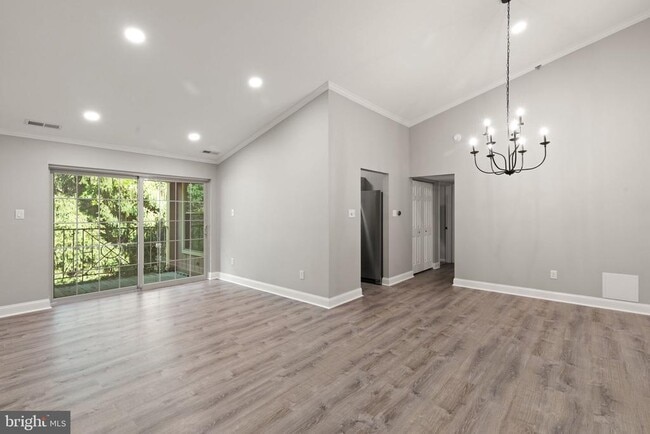 Building Photo - 3400 Tulleys Pointe Ct