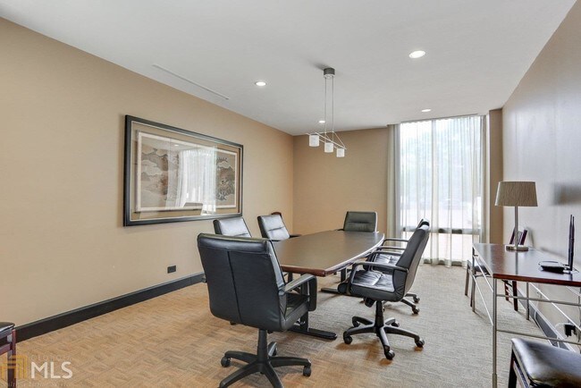 Building Photo - 2575 Peachtree Rd