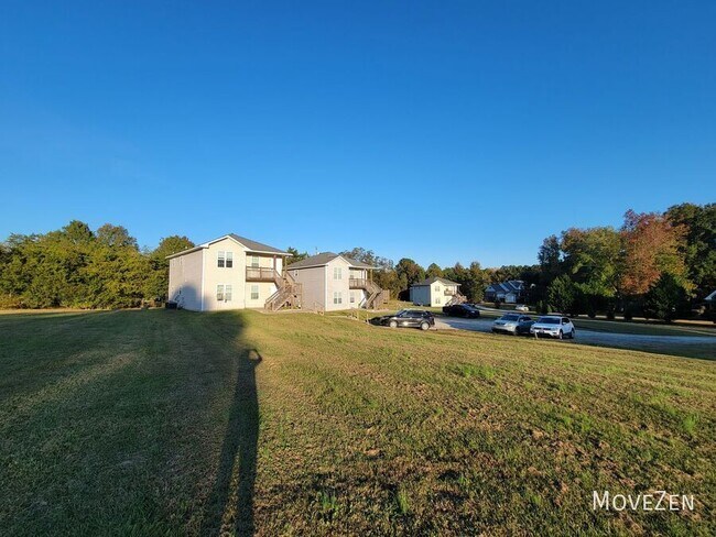Building Photo - 1132 Norris Rd