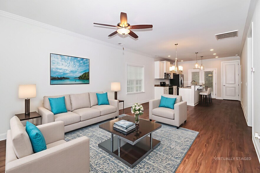 Building Photo - 3020 Stirling Dr