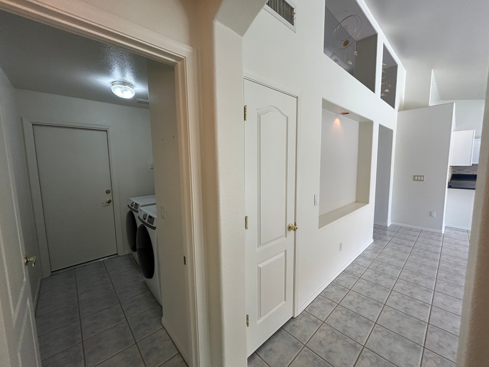 Building Photo - 4881 W Geronimo St