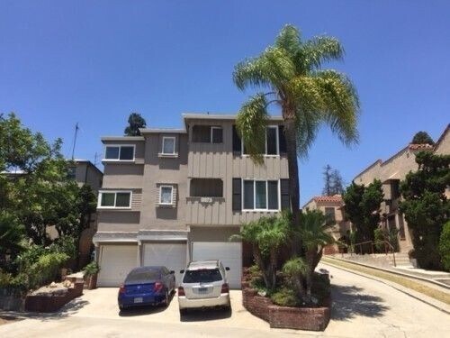 Building Photo - 3373 Rowena Ave