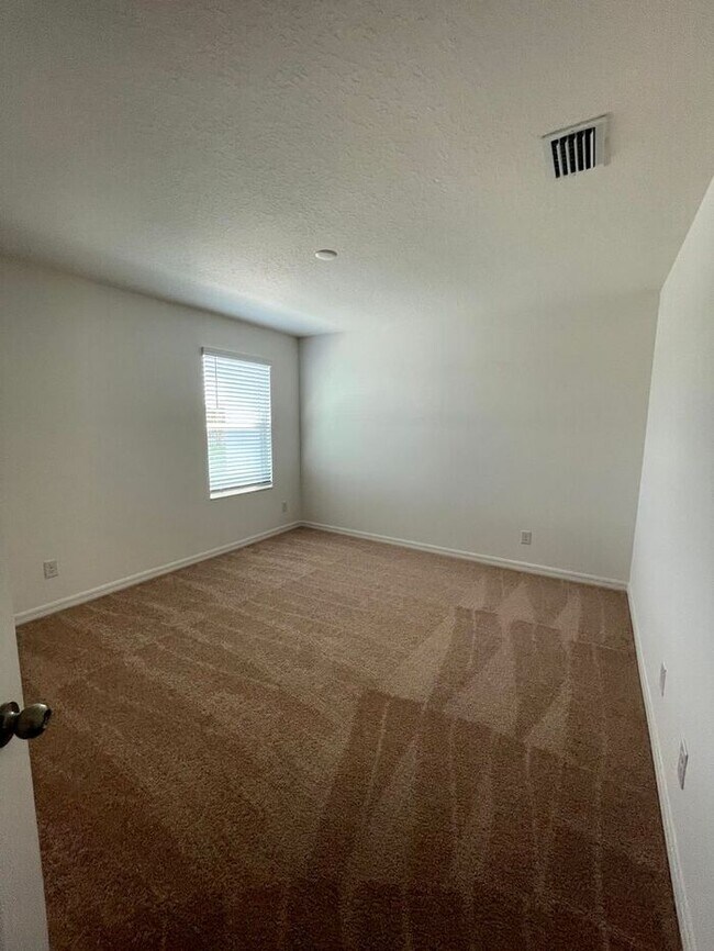 Building Photo - Williams Preserve-Brand New Home-846 Marcel Loop Davenport