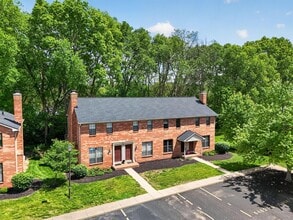Building Photo - 6462 Brookedge Ct