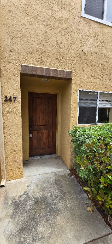 Building Photo - 3965 Nobel Dr