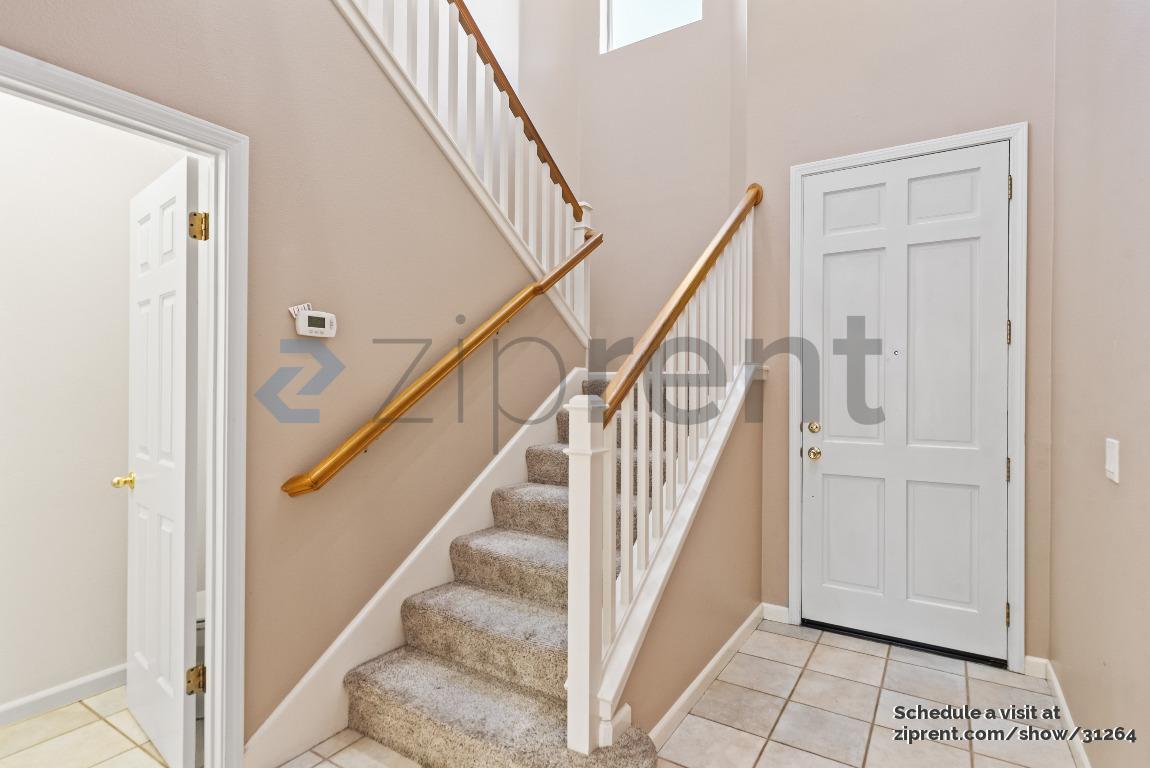 Building Photo - 3774 Florian St