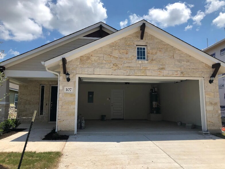 Building Photo - 2800 Joe Dimaggio Blvd