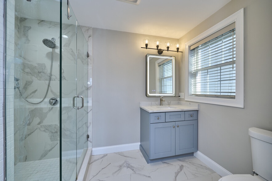 Building Photo - 25 Bellevue Ave