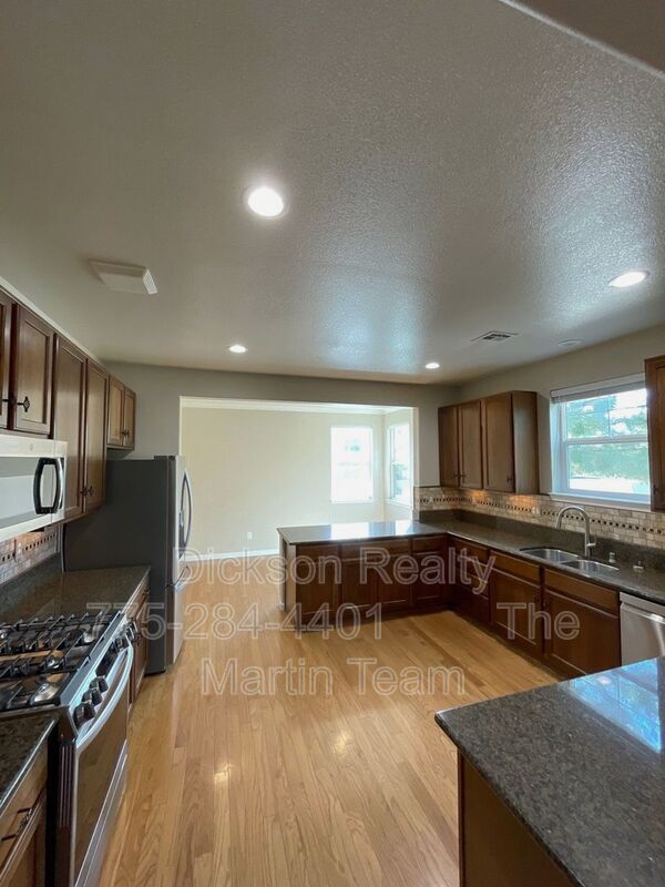 Building Photo - 2145 Tara Ridge Trail